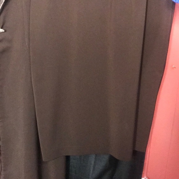 Three Piece Dress Suit - Picture 7 of 10